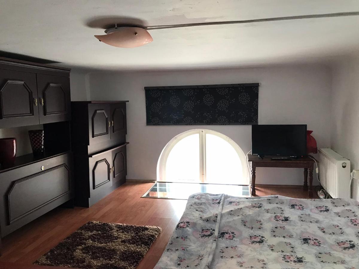 Apartament Andreea Târgu-Mureş Zewnętrze zdjęcie